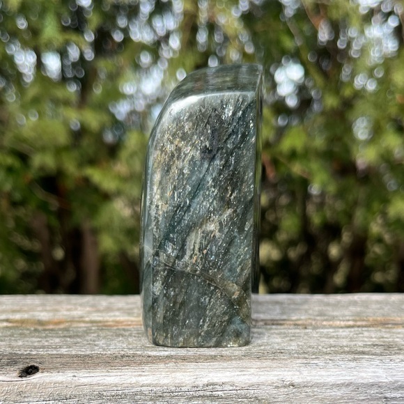 Labradorite Freeform - Picture 5 of 6